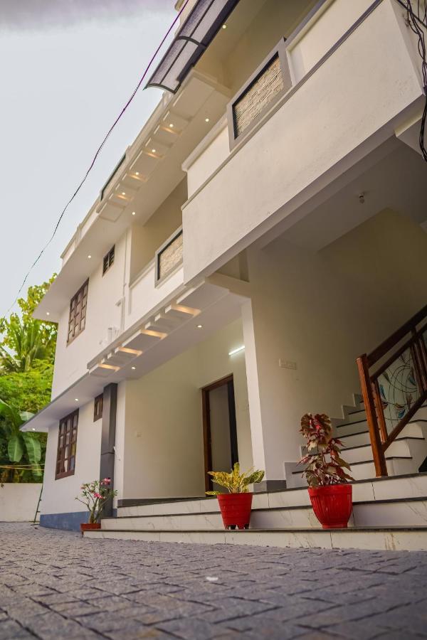 Penzion Shimano Square Varkala Exteriér fotografie